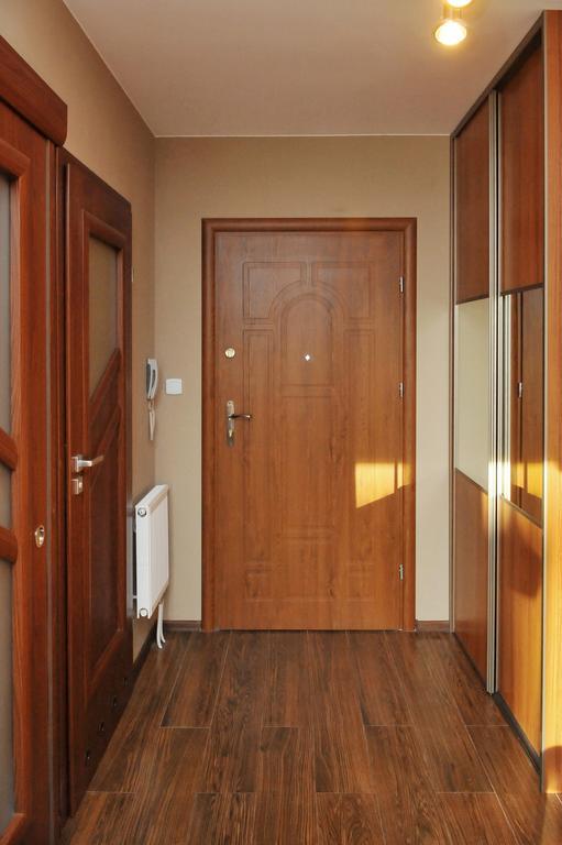 Apartament Numer 5 Ustrzyki Dolne Rum bild